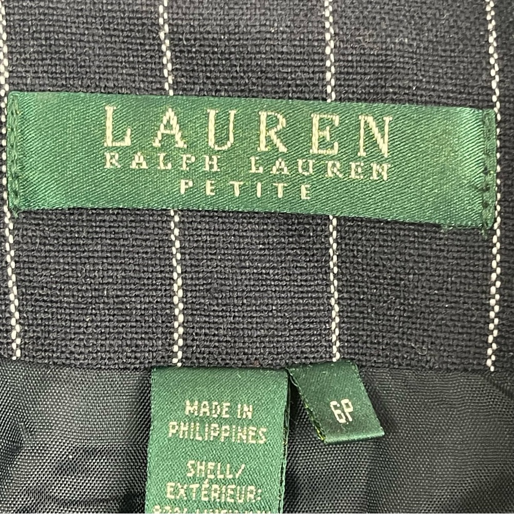 Lauren Ralph Lauren Women's Navy Pinstripe Linen Blazer Sz 6P - Picture 10 of 11